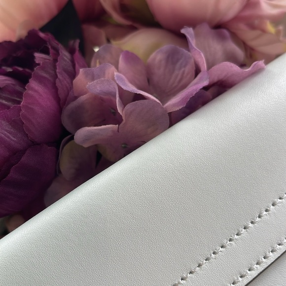 KATE SPADE Gold Chain Mint Colored Bag - Picture 6 of 15